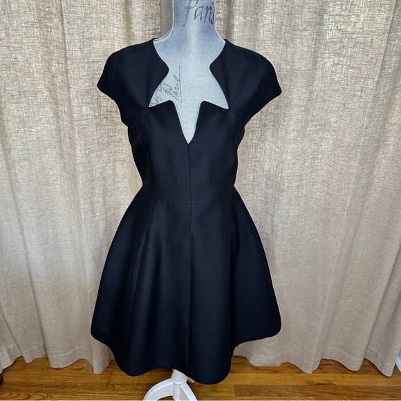 Halston Heritage Black Cotton + Silk Cocktail Dress, Size 4 - Picture 13 of 13